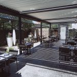 Pergolas bioclimatiques à Tours : les avantages pour profiter de sa terrasse toute l’année