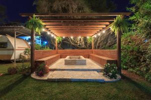 Pergola à challans : comment choisir la solution idéale pour votre extérieur